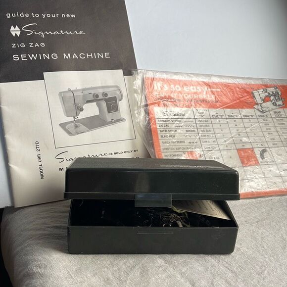Vintage Wards Signature Sewing Machine extra parts, instruction book and quick s - Picture 1 of 13